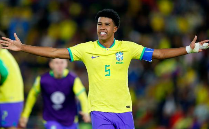 安德烈·桑托斯赛前发声：谈成长、梦想与国家队征程